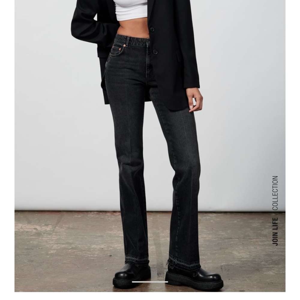 Slim straight jeans from Zara